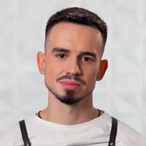 Алексей Емашев — участник шоу  «Молодые ножи» с Ивлевым