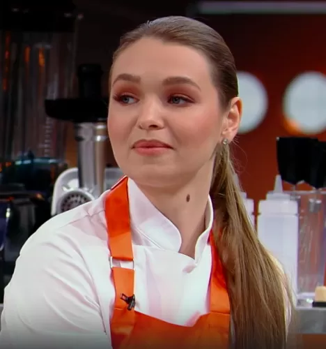 Владислава Кашельнкова — участник шоу  «Полная посадка» с Ивлевым