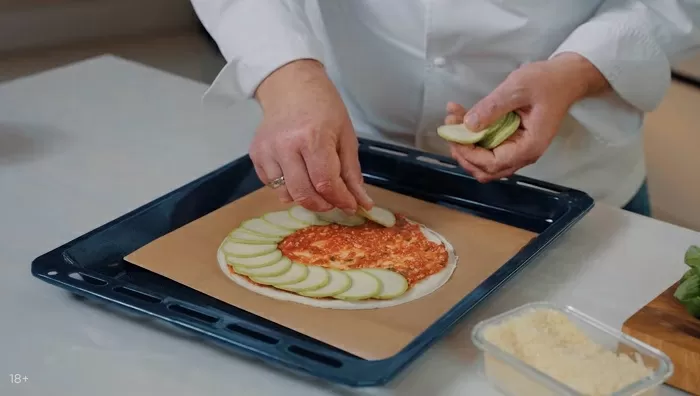 Пирог с кабачками и сыром - рецепт от Константина Ивлева