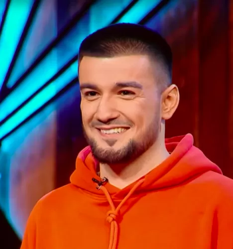 Руслан Гасанов — участник шоу  «Битва шефов» с Ивлевым