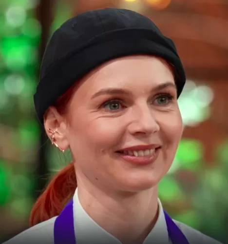 Анжелика Артемьева — участник шоу  «Полная посадка» с Ивлевым