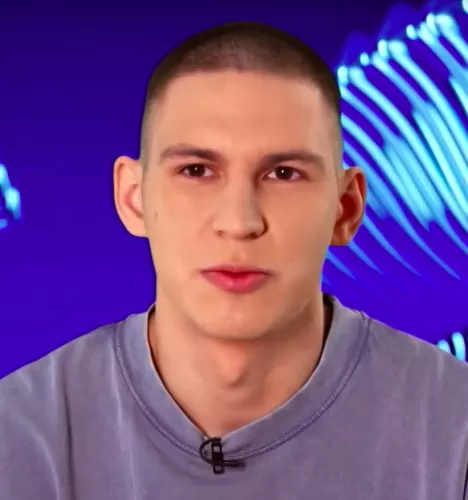 Максим Гусев — участник шоу  «Полная посадка» с Ивлевым