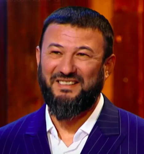 Рустам Мустафаев Арзуман Оглы — участник шоу  «Битва шефов» с Ивлевым