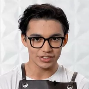 Фаёзиддин Тошпулатов — участник шоу  «Молодые ножи» с Ивлевым