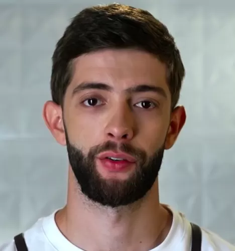 Давид Гулян — участник шоу  «Молодые ножи» с Ивлевым