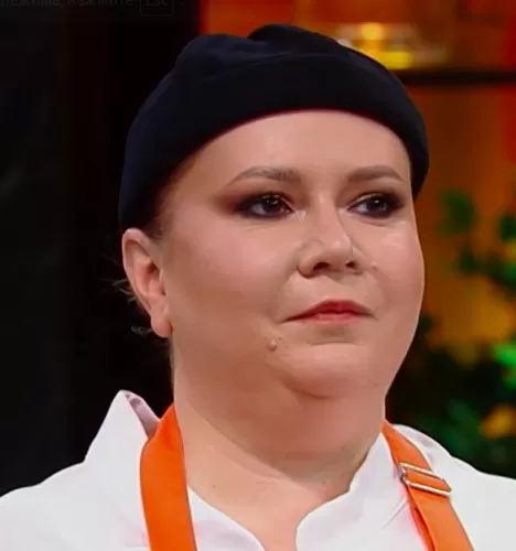 Виктория Урбанович — участник шоу  «Полная посадка Битва шефов» с Ивлевым