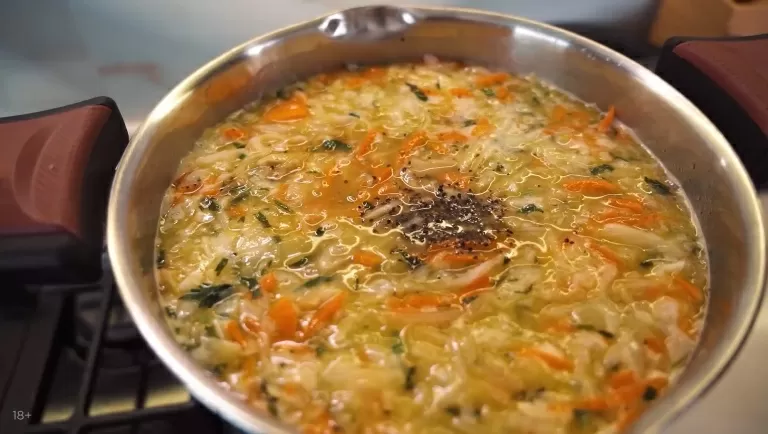 Щи с капустой и грибами - рецепт от Константина Ивлева