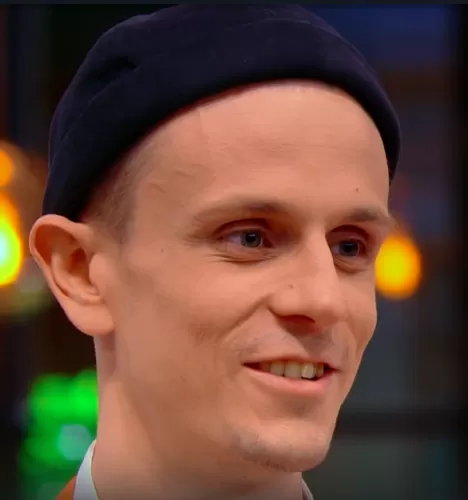 Роман Суворов — участник шоу  «Полная посадка» с Ивлевым