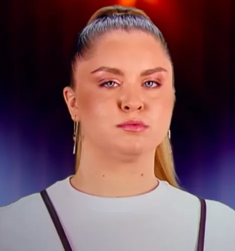 София Зубарева — участник шоу  «Молодые ножи» с Ивлевым