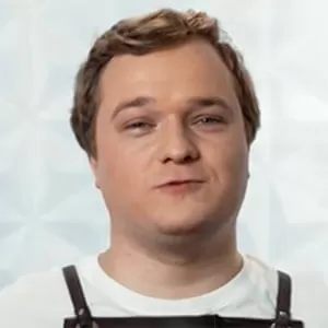 Николай Рябинин — участник шоу  «Молодые ножи» с Ивлевым