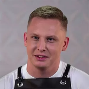 Никита Новиков — участник шоу  «Молодые ножи» с Ивлевым