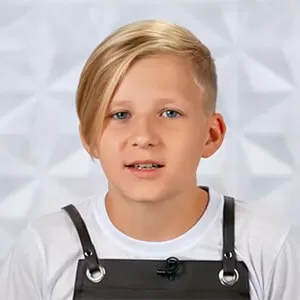 Елисей Мишин — участник шоу  «Молодые ножи» с Ивлевым