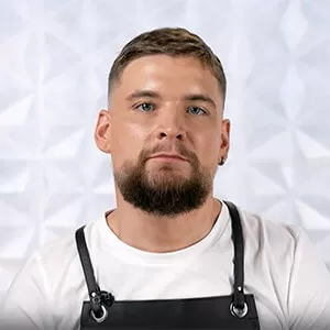 Степан Чекмарев — участник шоу  «Молодые ножи» с Ивлевым