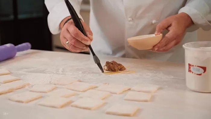 Пирожки с мясом - рецепт от Константина Ивлева
