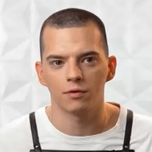 Валентин Сатонин — участник шоу  «Молодые ножи» с Ивлевым