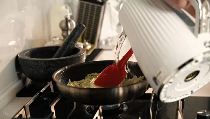 Котлеты из картофеля и капусты - рецепт от Константина Ивлева