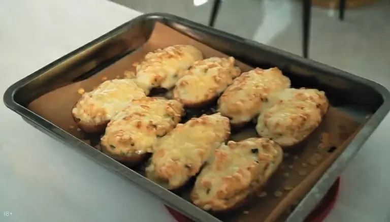 Крошка-катошка с грибами и сыром - рецепт от Константина Ивлева