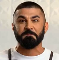 Зарифджон Ходжибоев — участник шоу  «Молодые ножи» с Ивлевым