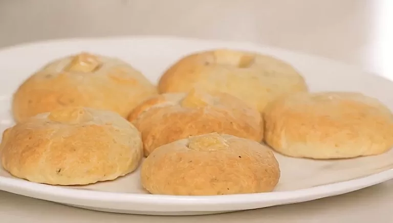 Сырное печенье - рецепт от Константина Ивлева