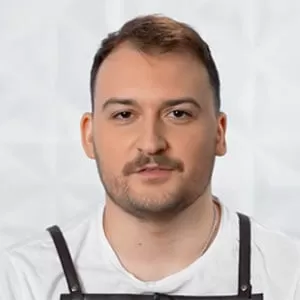 Владислав Буянкин — участник шоу  «Молодые ножи» с Ивлевым