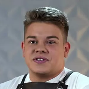 Дмитрий Мунт — участник шоу  «Молодые ножи» с Ивлевым