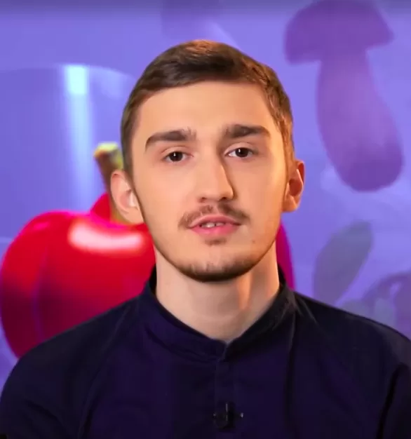 Артем Нестеренко