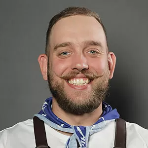 Кирилл Хмельницкий — участник шоу  «Молодые ножи» с Ивлевым