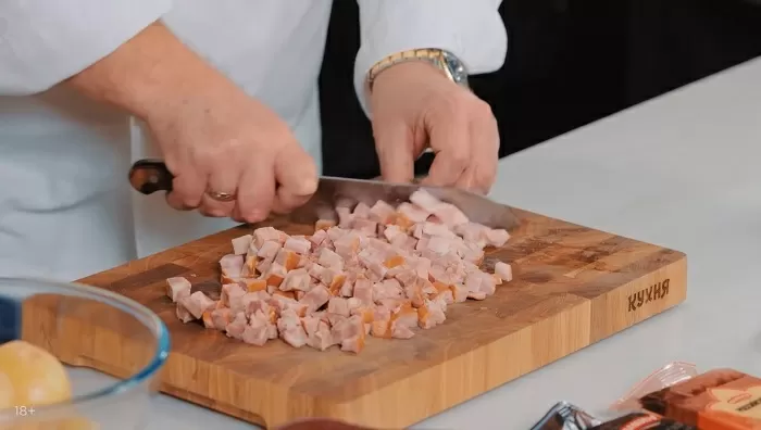 Картофельная запеканка с двойным сыром - рецепт от Константина Ивлева