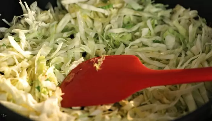 Котлеты из картофеля и капусты - рецепт от Константина Ивлева