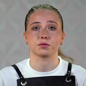 Софья Погосян — участник шоу  «Молодые ножи» с Ивлевым