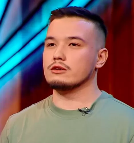 Таалайбек Рубанов — участник шоу  «Битва шефов» с Ивлевым