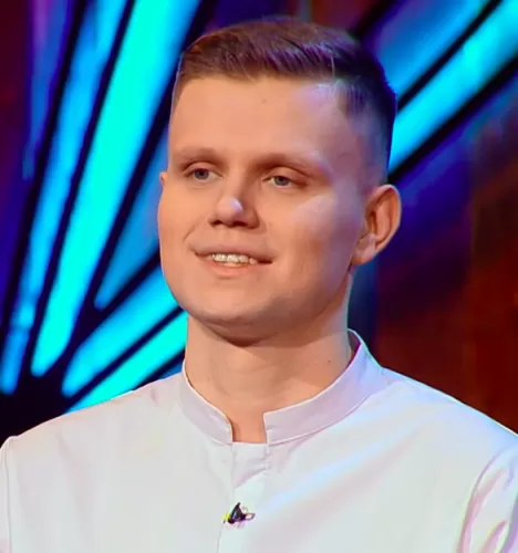 Евгений Тарасов — участник шоу  «Битва шефов» с Ивлевым