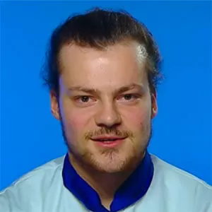 Владислав Керезь — участник шоу  «Молодые ножи» с Ивлевым