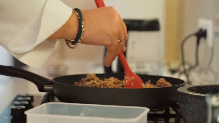 Пирожки с мясом - рецепт от Константина Ивлева