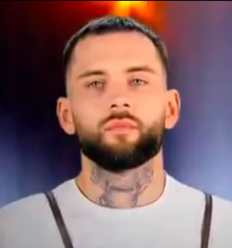 Виктор Денисенко — участник шоу  «Молодые ножи» с Ивлевым