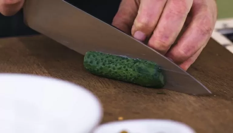 Шаурма с картофелем и шпикачками - рецепт от Константина Ивлева