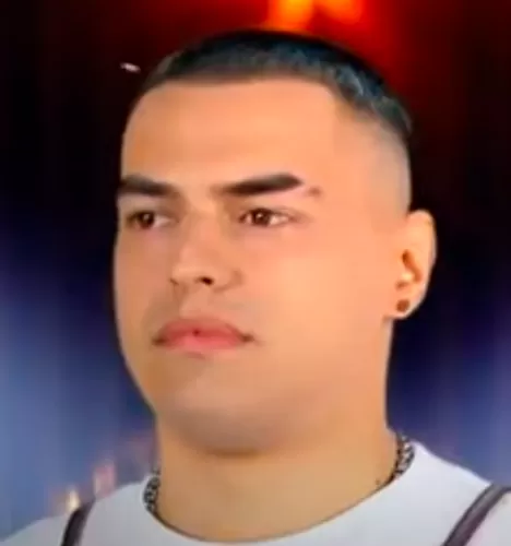 Роман Харитонов — участник шоу  «Молодые ножи» с Ивлевым