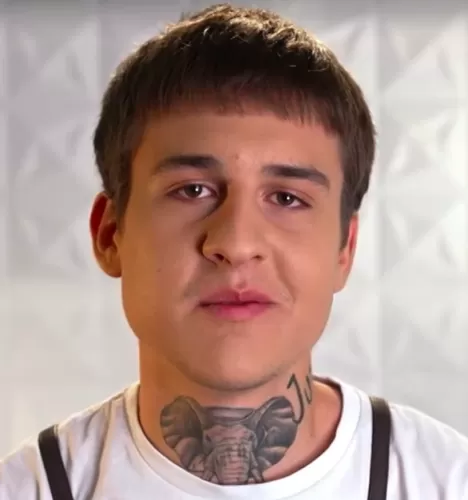 Егор Самыхин — участник шоу  «Молодые ножи» с Ивлевым