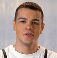 Егор Ткаченко — участник шоу  «Молодые ножи» с Ивлевым