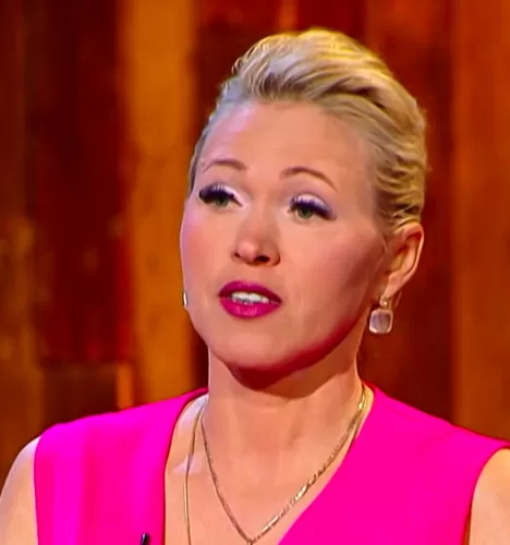 Лариса Спиридонова — участник шоу  «Битва шефов» с Ивлевым