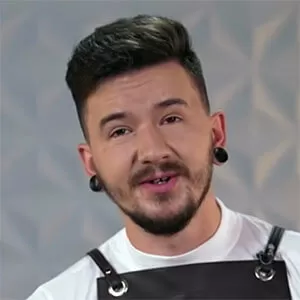 Андрей Киячик — участник шоу  «Молодые ножи» с Ивлевым