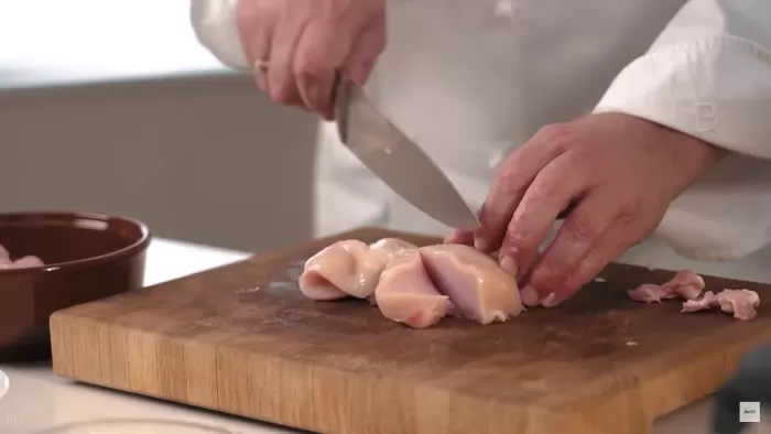 Котлеты куриные - рецепт от Константина Ивлева