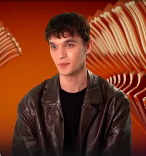 Николай Романов — участник шоу  «Полная посадка» с Ивлевым