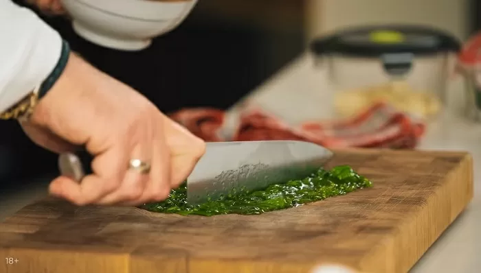 Зелёное ризотто с лососем - рецепт от Константина Ивлева