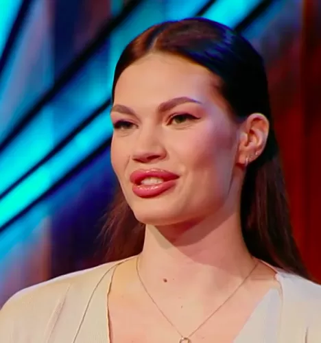 Елена Скорикова — участник шоу  «Битва шефов» с Ивлевым