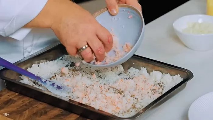 Крокеты с рисом и крабом - рецепт от Константина Ивлева
