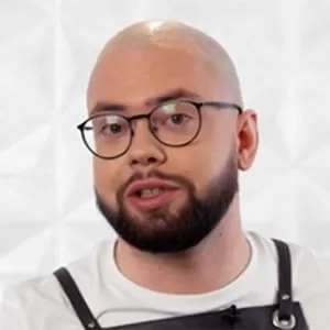 Андрей Тамадаев — участник шоу  «Молодые ножи» с Ивлевым