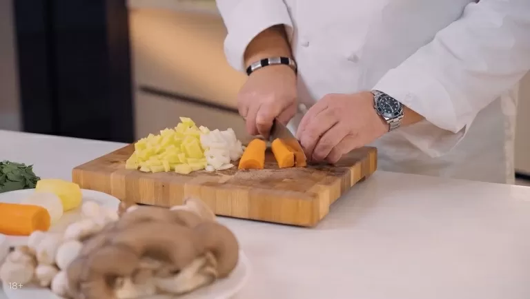 Грибной суп - рецепт от Константина Ивлева