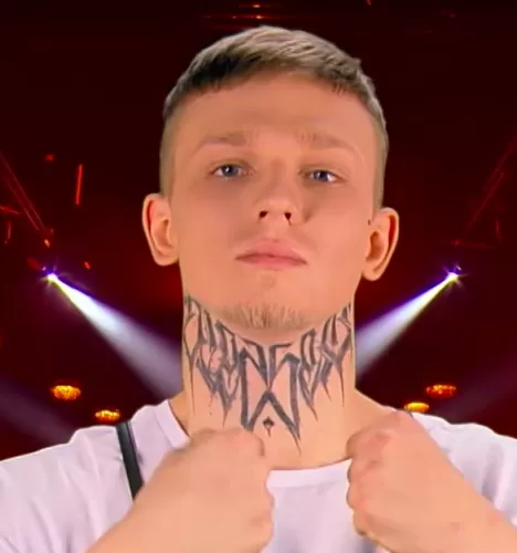 Матвей Кораблёв — участник шоу  «Молодые ножи» с Ивлевым