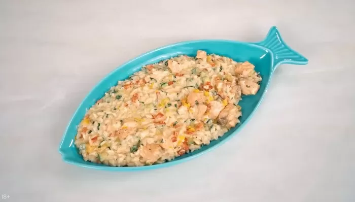 Ложное ризотто с лососем в соусе том ям - рецепт от Константина Ивлева